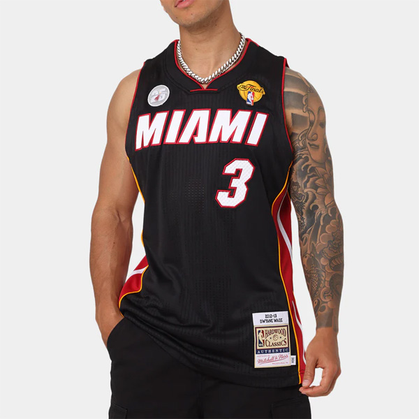 Levně Jersey Mitchell & Ness Miami Heat #3 Dwyne Wade Authentic Road Finals Jersey black