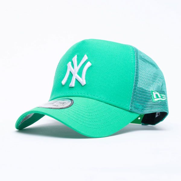 Levně kšiltovka New Era 940 Af Trucker cap MLB League Essential NY Yankees Green